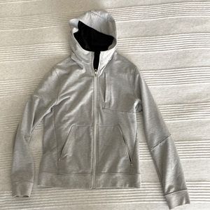 Lululemon men’s lined jacket with good
